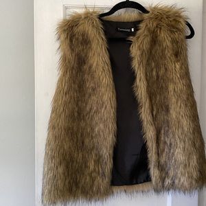Faux fur vest!